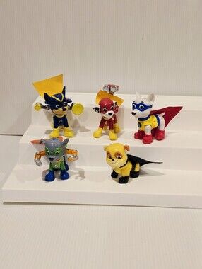 Paw Patrol Super Pups Action Figure with Capes Set